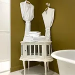 Maison Galop Marin ゲストハウス 4*